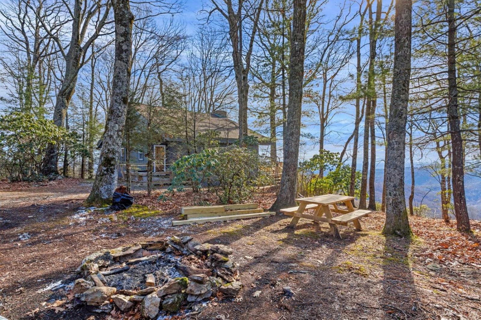 Blue View Chalet Blowing Rock Exterior photo